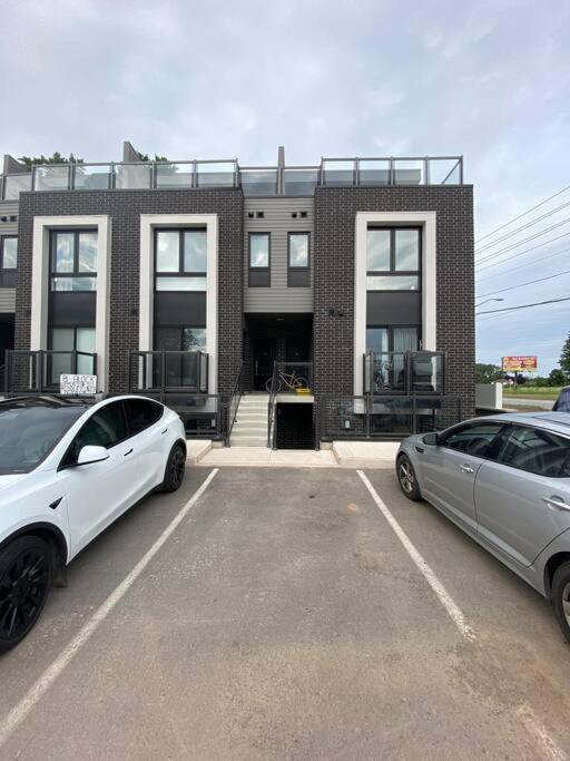 Lovely One Bedroom Condo With Free Parking Καταρράκτες του Νιαγάρα Εξωτερικό φωτογραφία