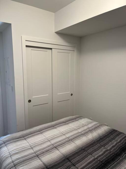 Lovely One Bedroom Condo With Free Parking Καταρράκτες του Νιαγάρα Εξωτερικό φωτογραφία